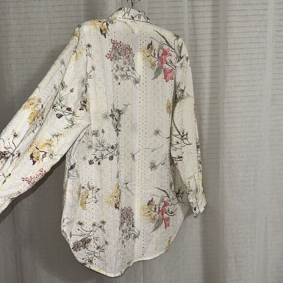 ADIVA 1X Ivory Embroidered Eyelet Floral Button Down Long Sleeve Shirt - Picture 5 of 11